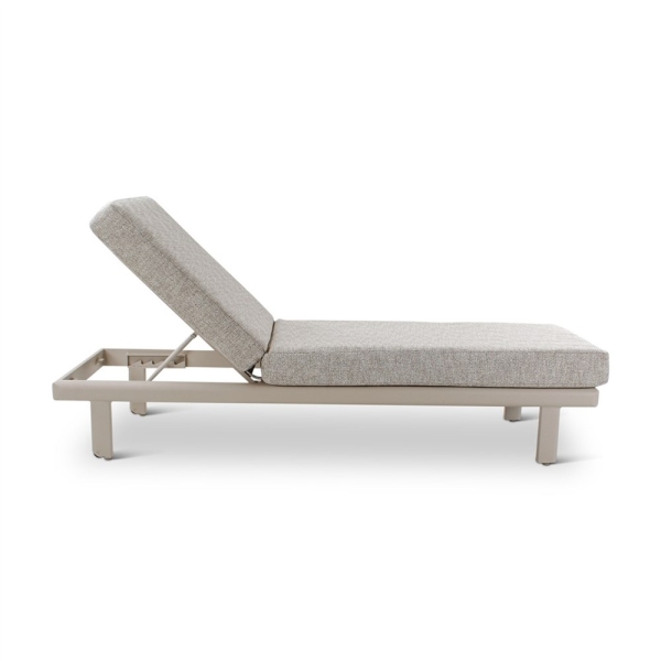 CH-00718 RIVA (2)
